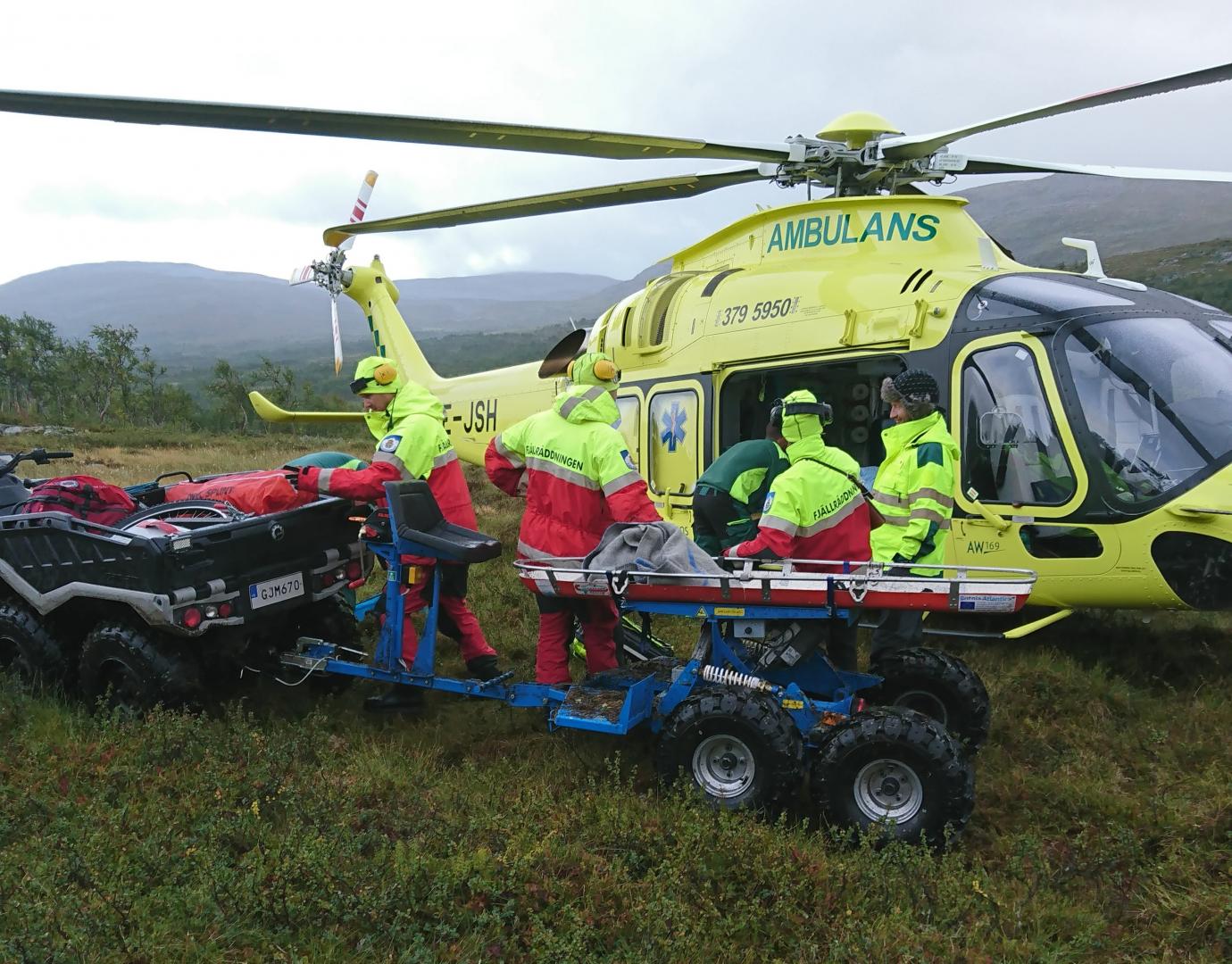 Misja ratunkowa w górach w Szwecji